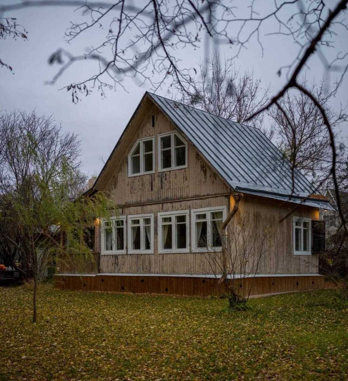 俄罗斯人的房子[吐] 位于莫斯科郊外的乡村小屋[没眼看] 这也太漂亮了