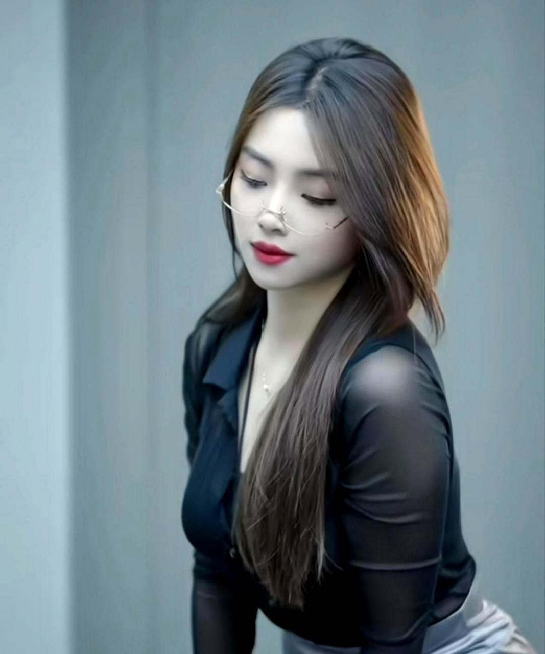 请问现在招聘女秘书的市场行情如何?