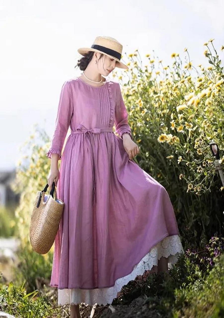 讲给风听这条藕荷色连衣裙很美起风吧!