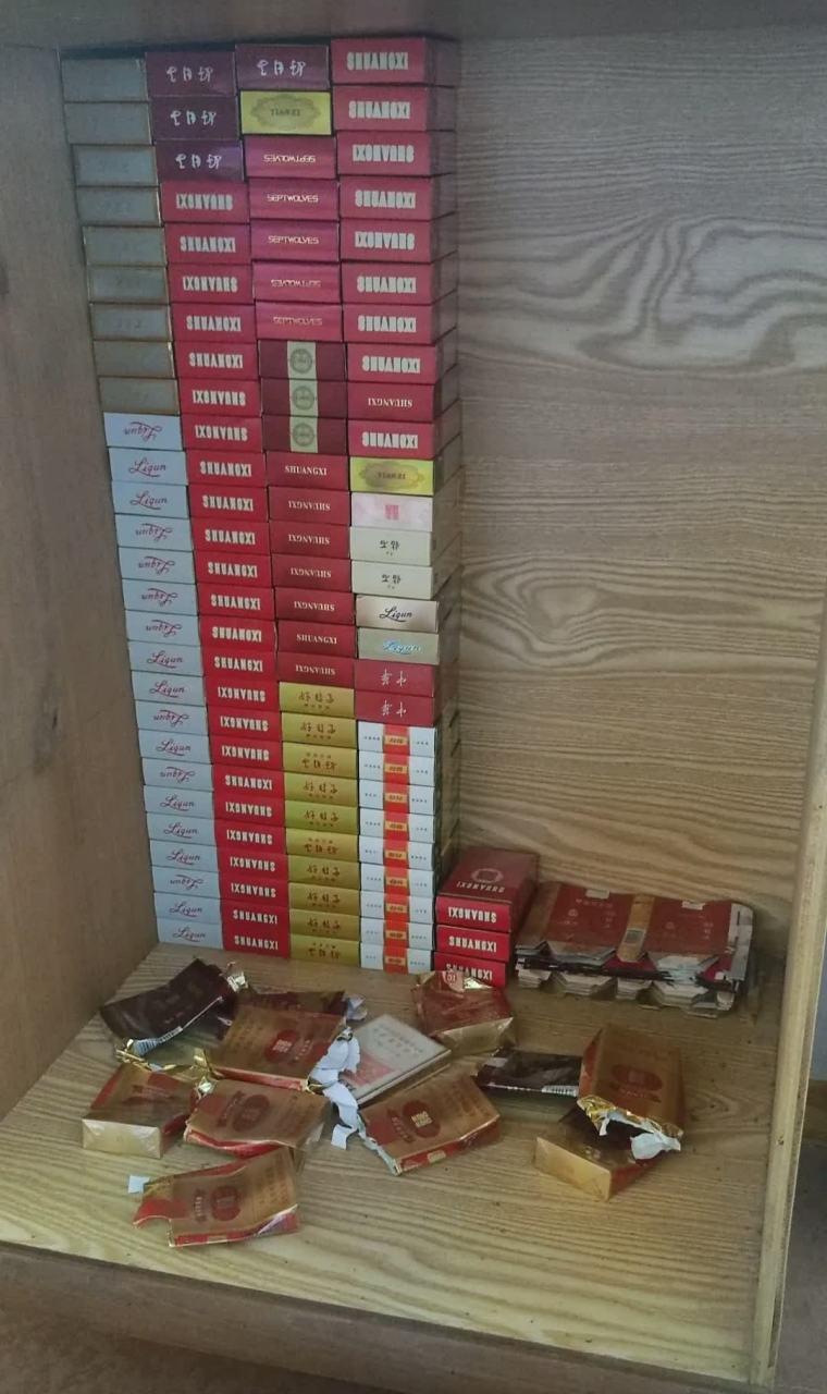 这里已成为香烟陈列室.[捂脸]