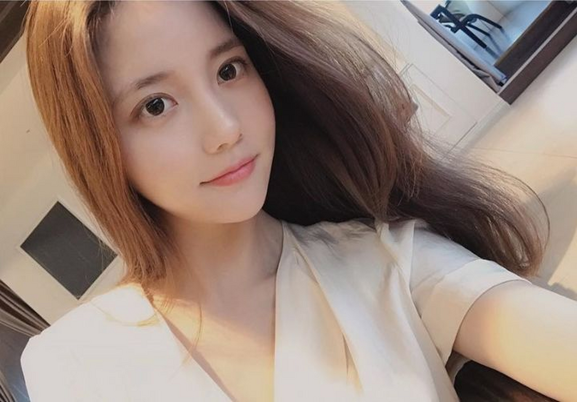 风波中的财阀三世是南阳乳业创始人外孙女黄荷娜,也是朴有天的前女友