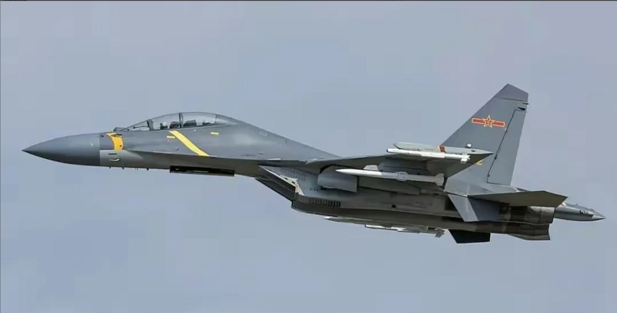 中国的电子战机已经优于美国了,歼16d就是世界上最好的电子战机,是制