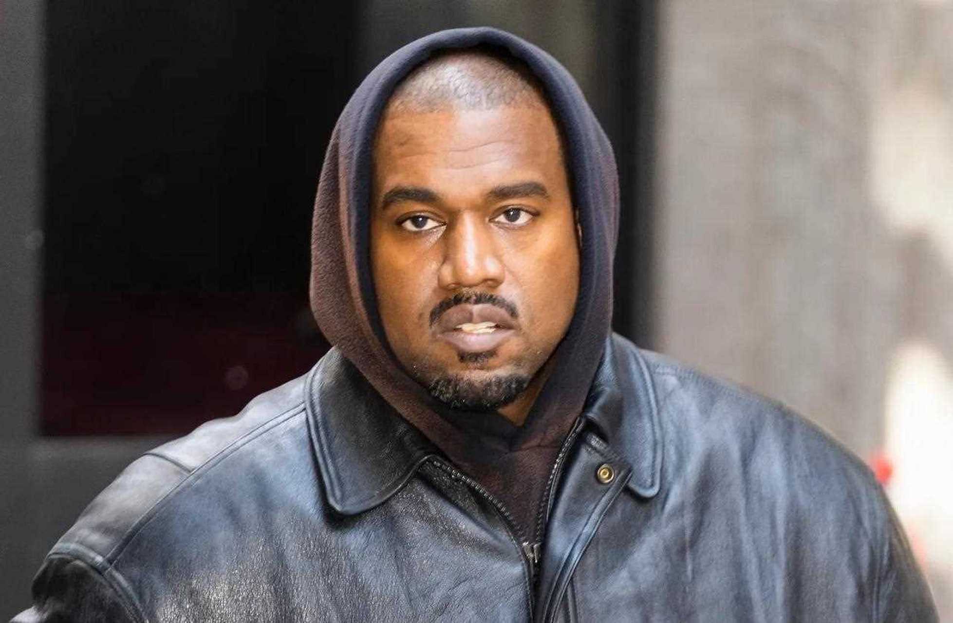 [偷笑] 据tmz独家报道, 坎耶·维斯特和yeezy设计师bianca censori