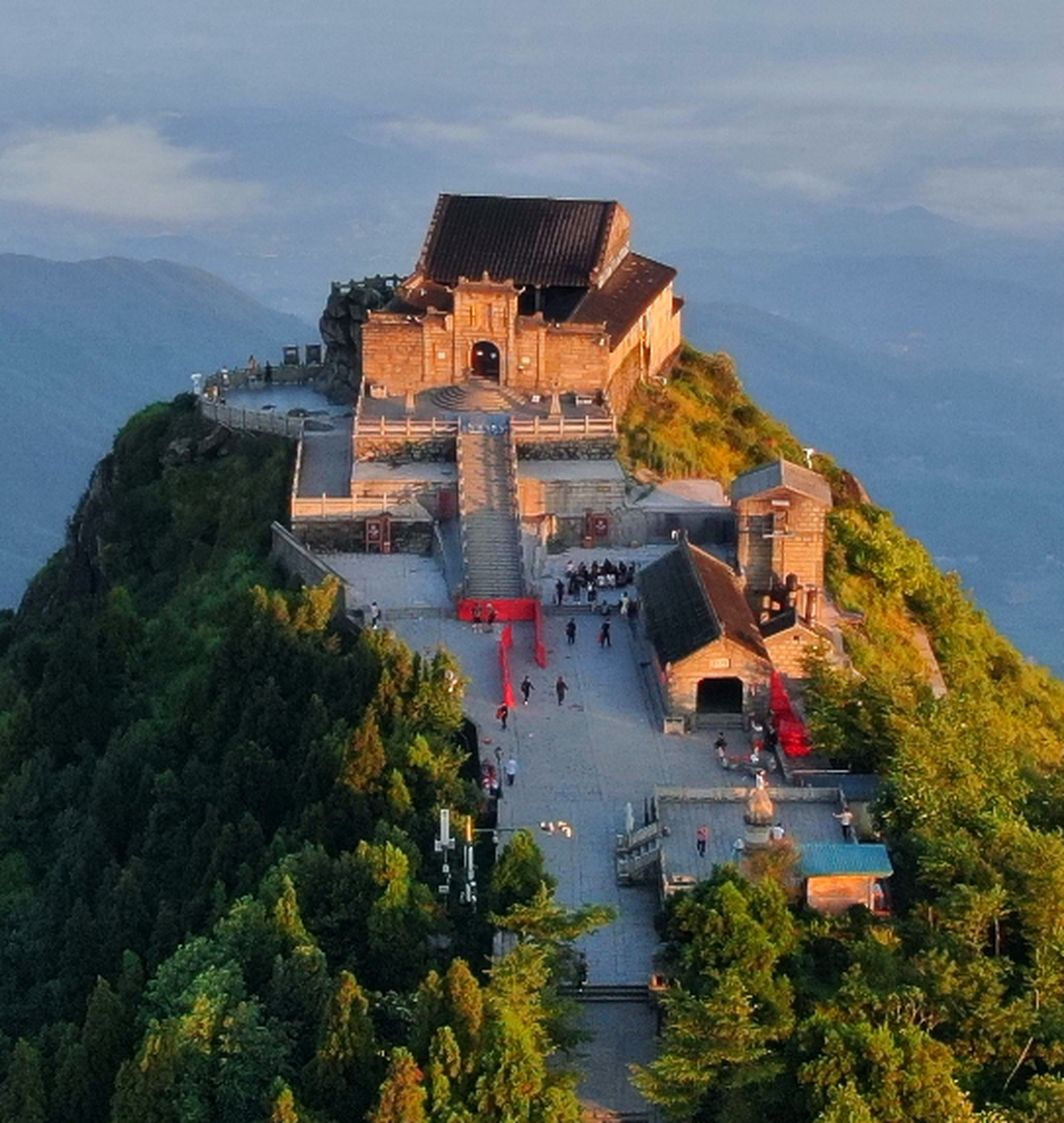 北岳恒山主峰图片