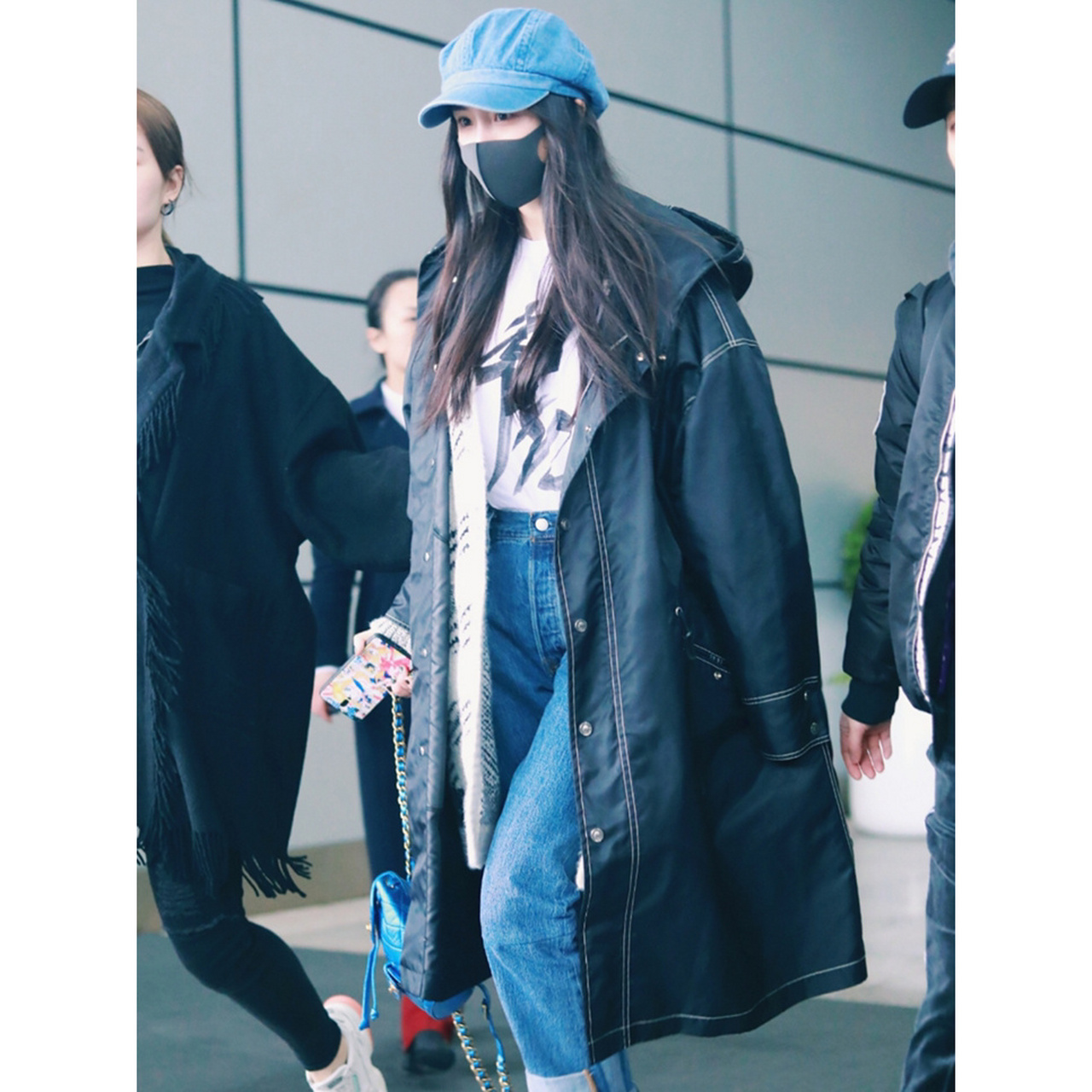 每日穿搭 杨幂日常私服穿搭分享 t恤|vetements 针织开衫| 香奈儿