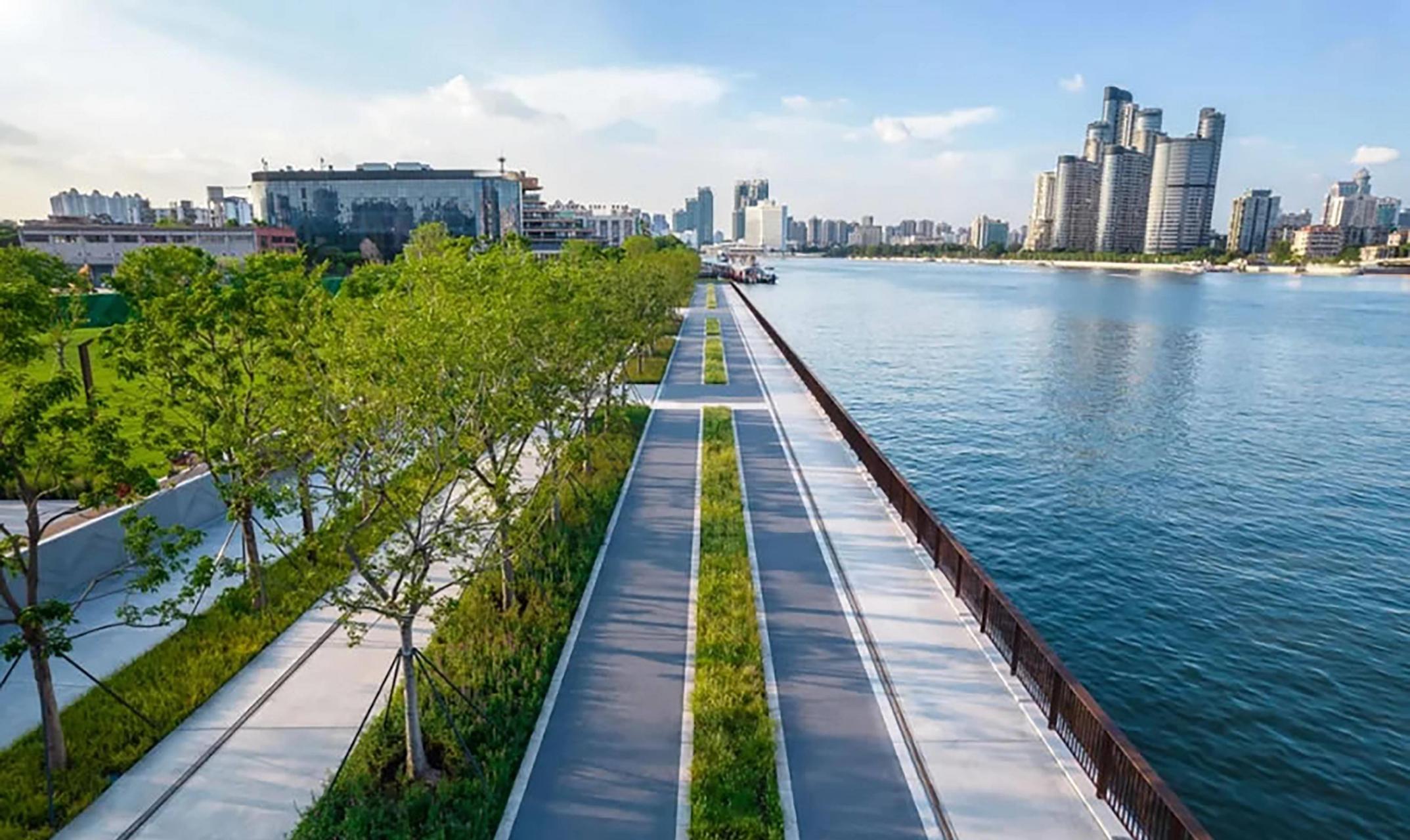 近日,《广州市白鹅潭聚龙湾片区城市更新单元启动区子单元(af0212规划