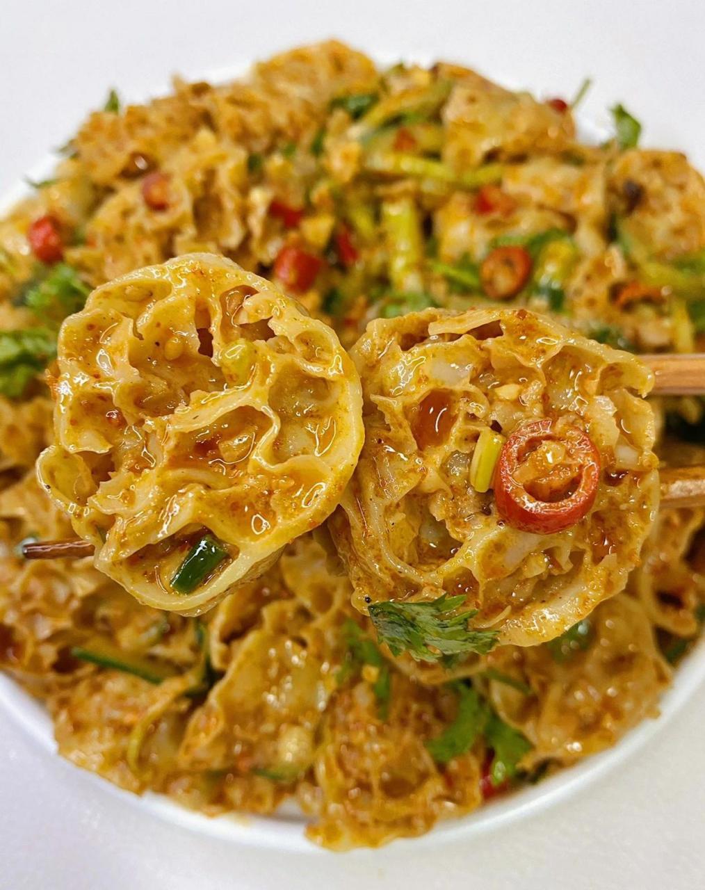 会爆汁的凉拌麻酱面藕一次吃到爽|||第一次吃这