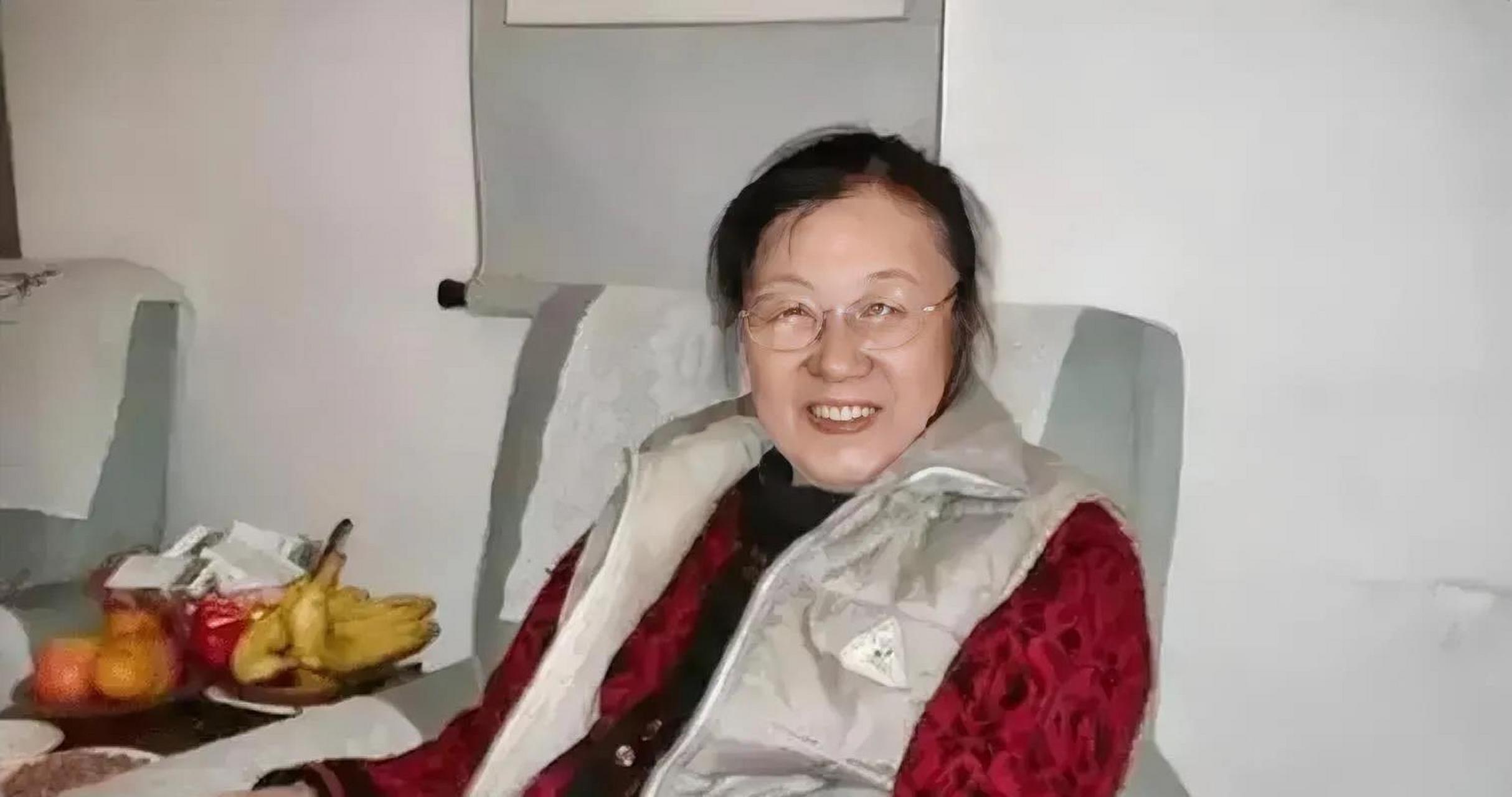 迟群和谢静宜曾是一对联系紧密的名字,但他们的命运却迥然不同,迟群