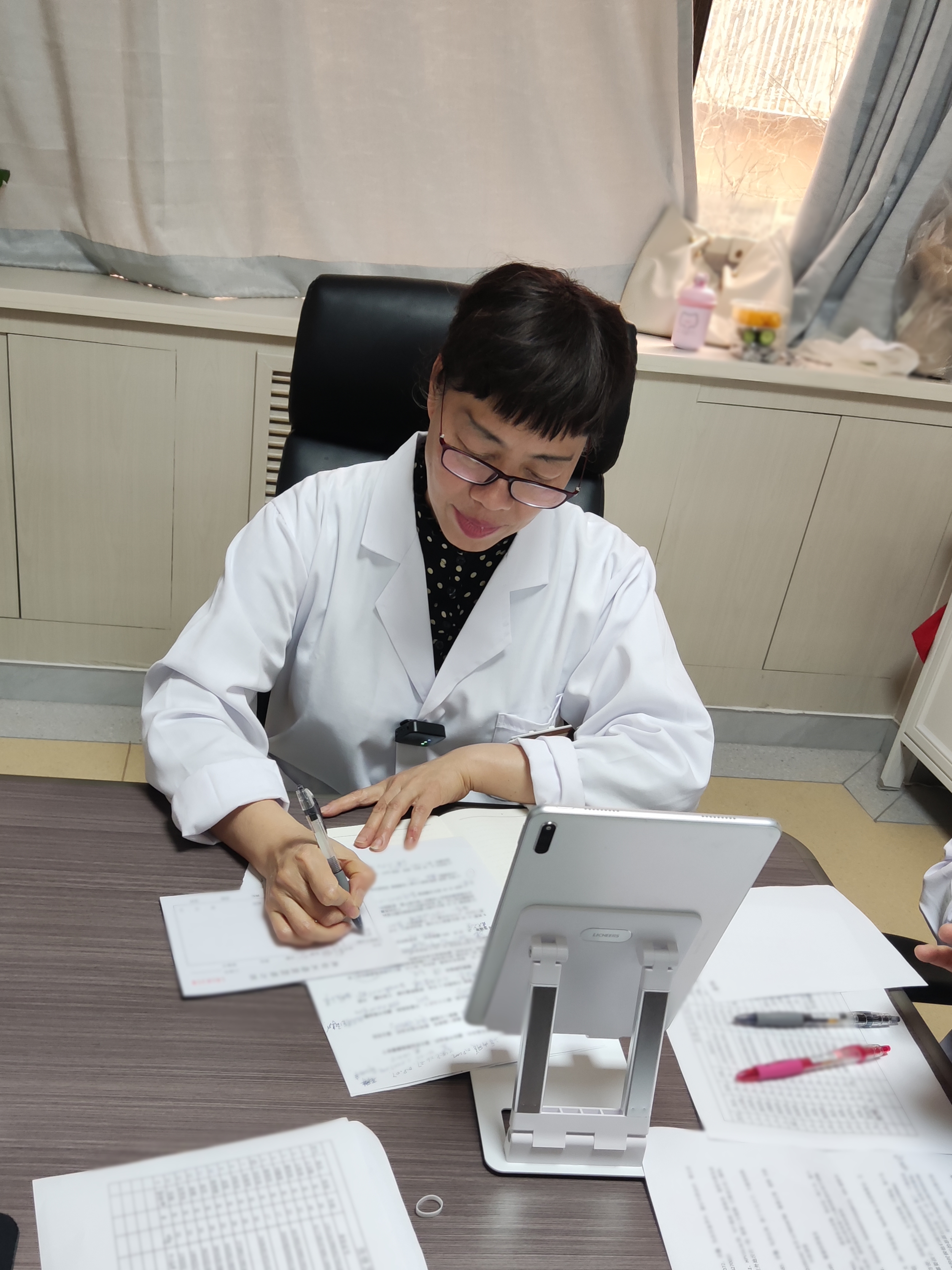 首都医科大学附属复兴医院黄牛票贩子挂号号贩子联系电话的简单介绍