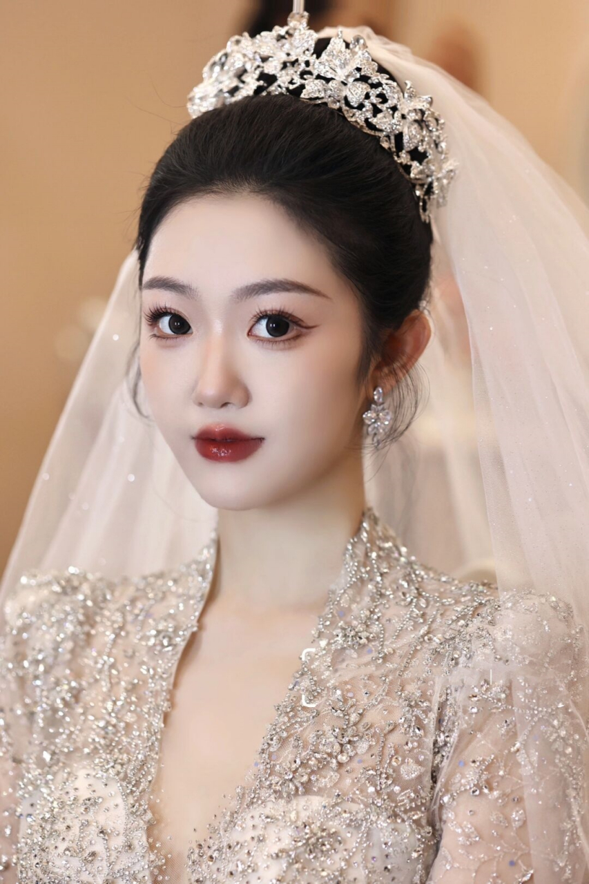 秀禾白纱妆造|太原新娘跟妆