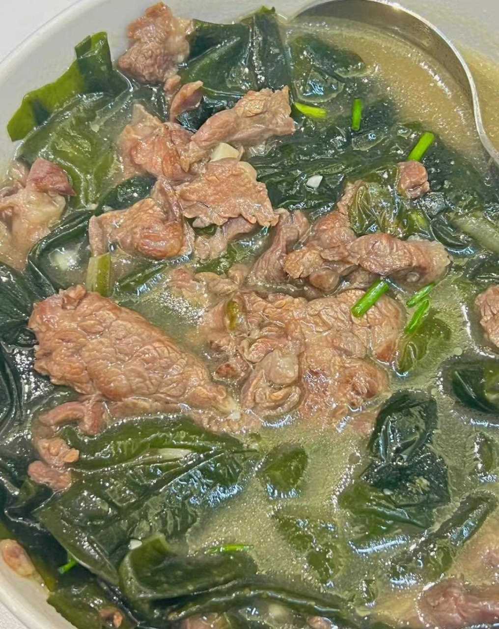 韩式裙带菜牛肉汤!没喝过的赶紧去做![鸡蛋] 真的巨好喝!