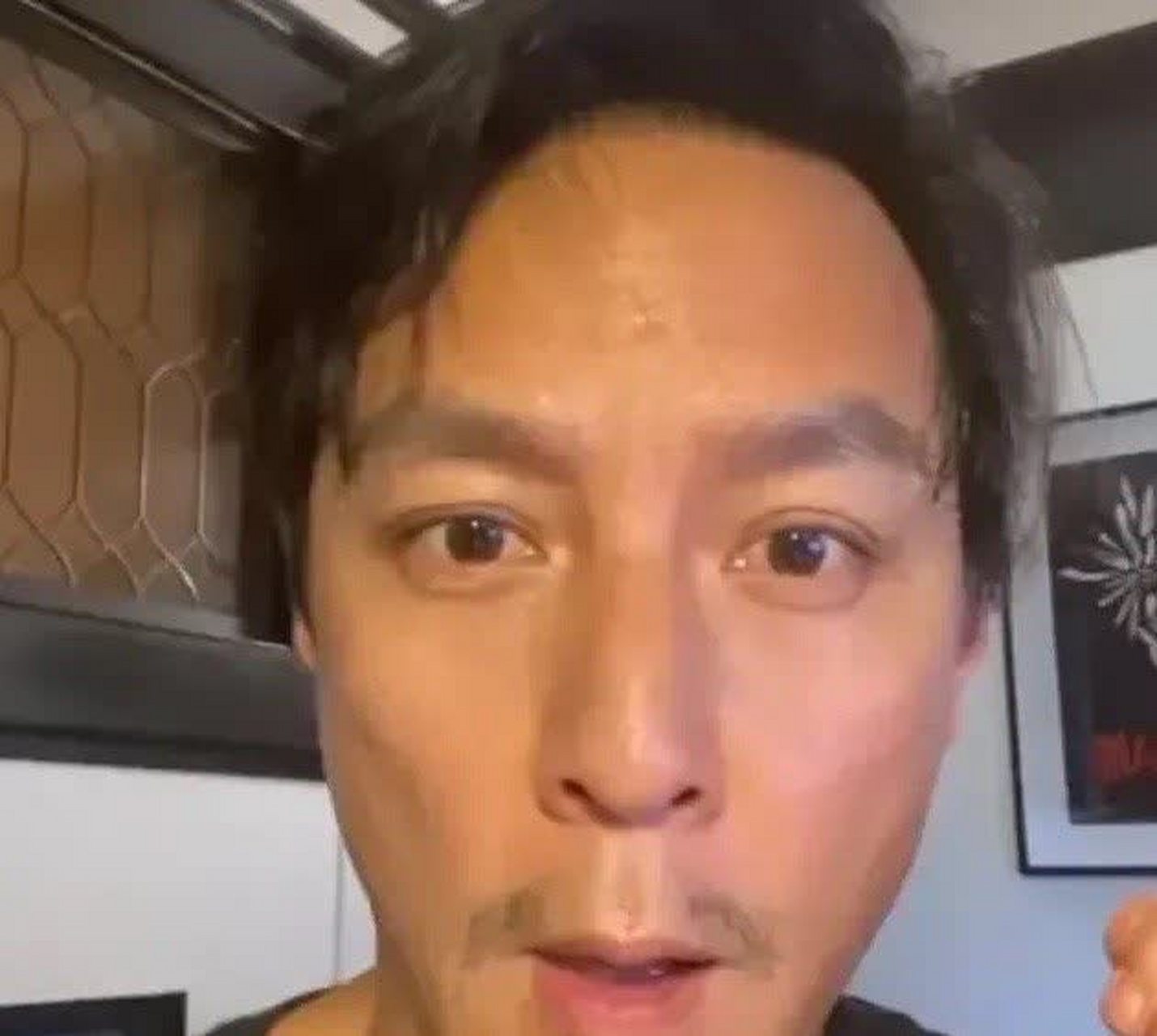 曾经的吴彦祖如今已经发生了翻天覆地的变化.