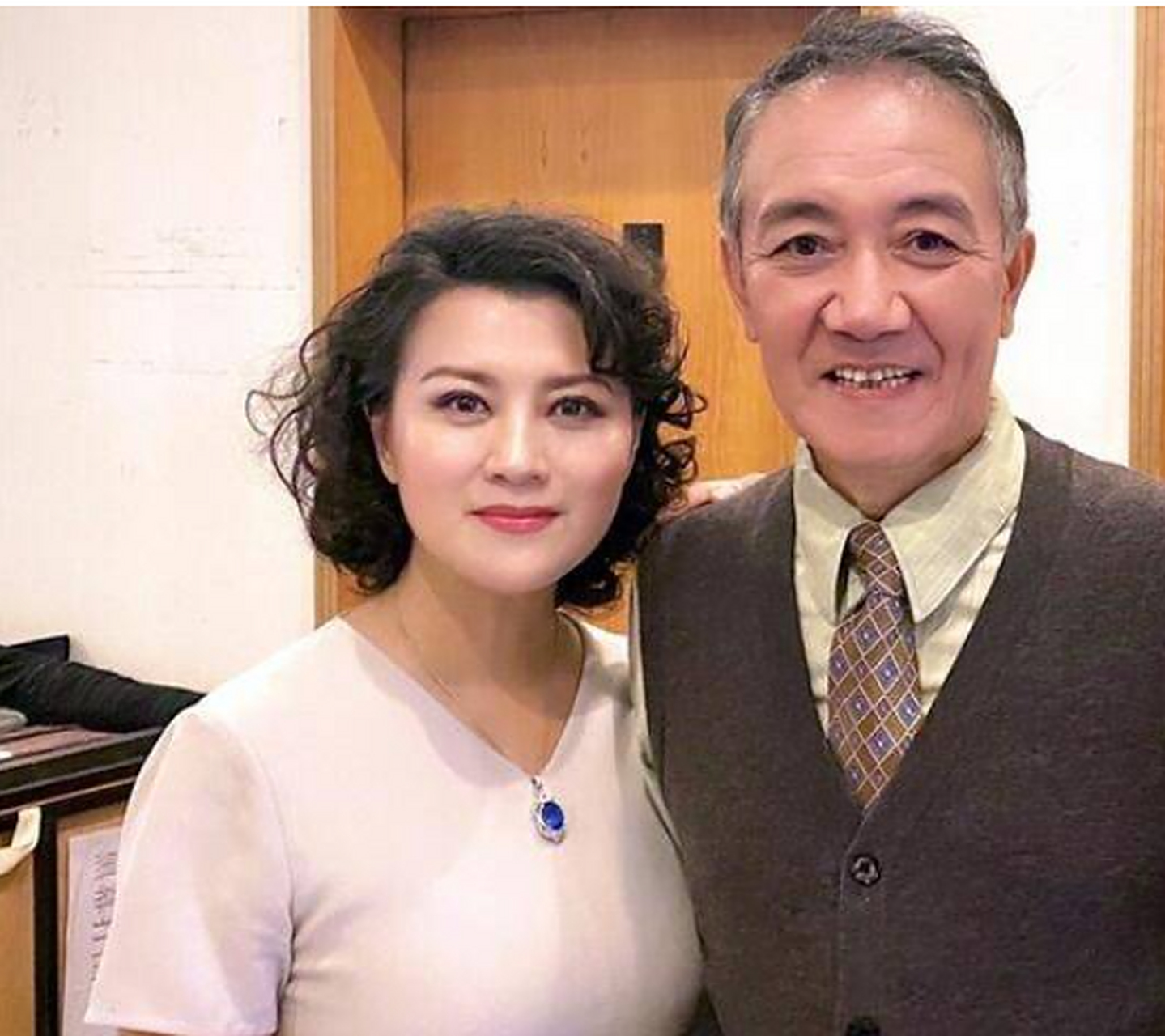 李幼斌和史兰芽相识多年 两人在各自离婚后恋爱,并结婚.