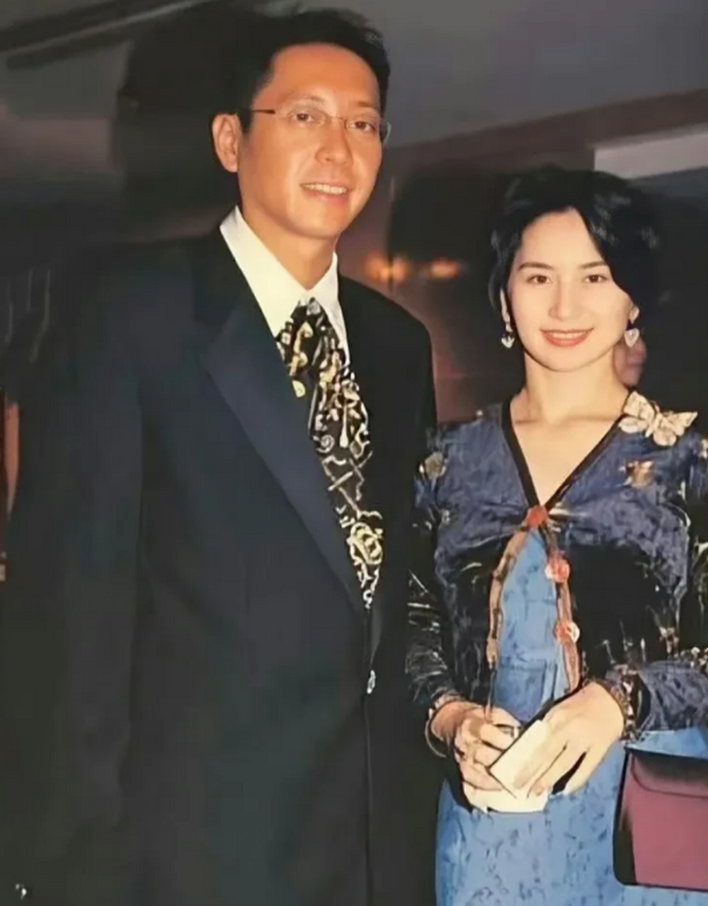 何超琼和许晋亨在part上认识的,那时候许晋亨和刘嘉玲分手了,许晋亨