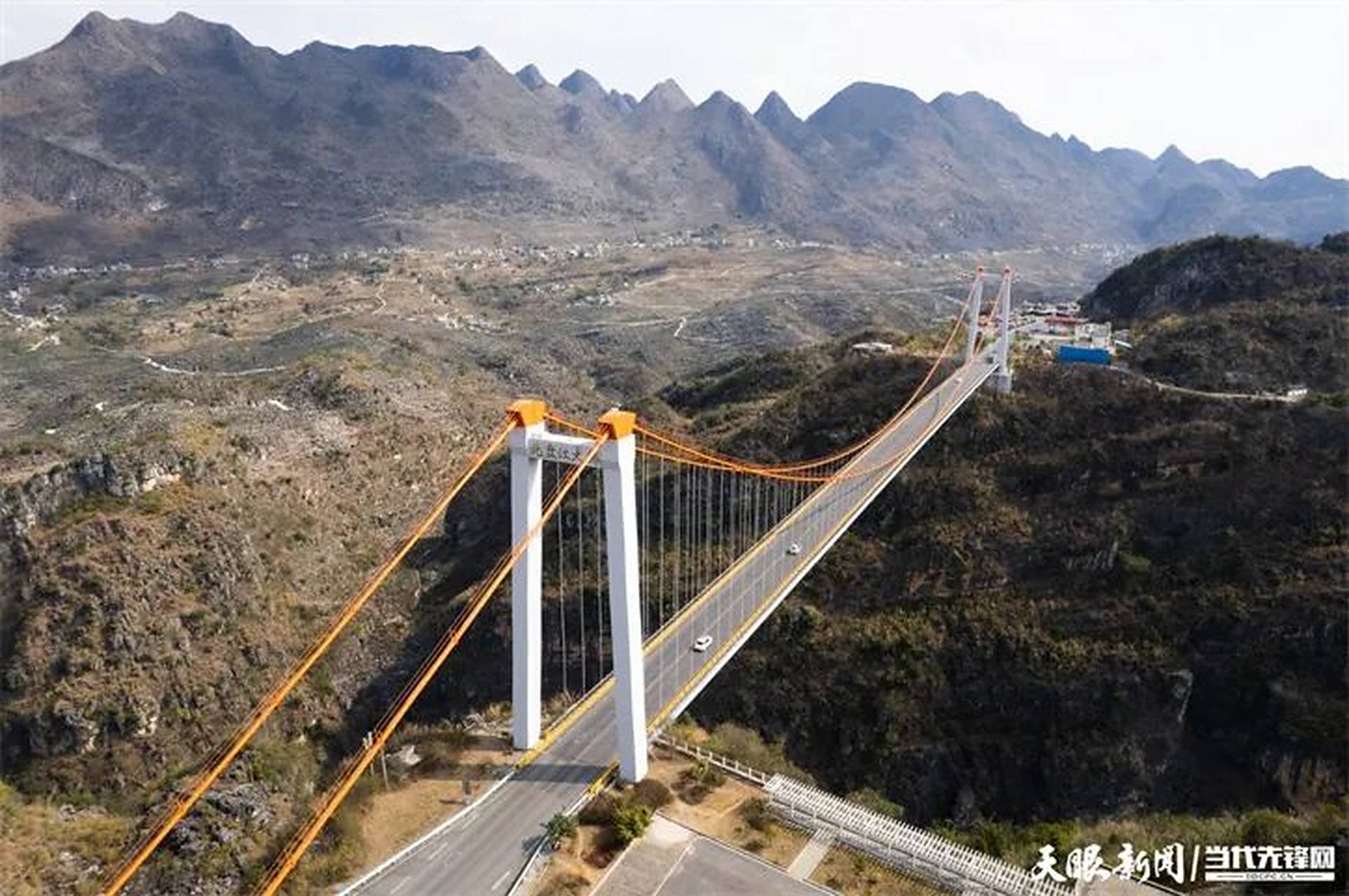 【"桥"见贵州】关兴公路北盘江大桥位于s105线贵州省贞丰县北盘江镇银