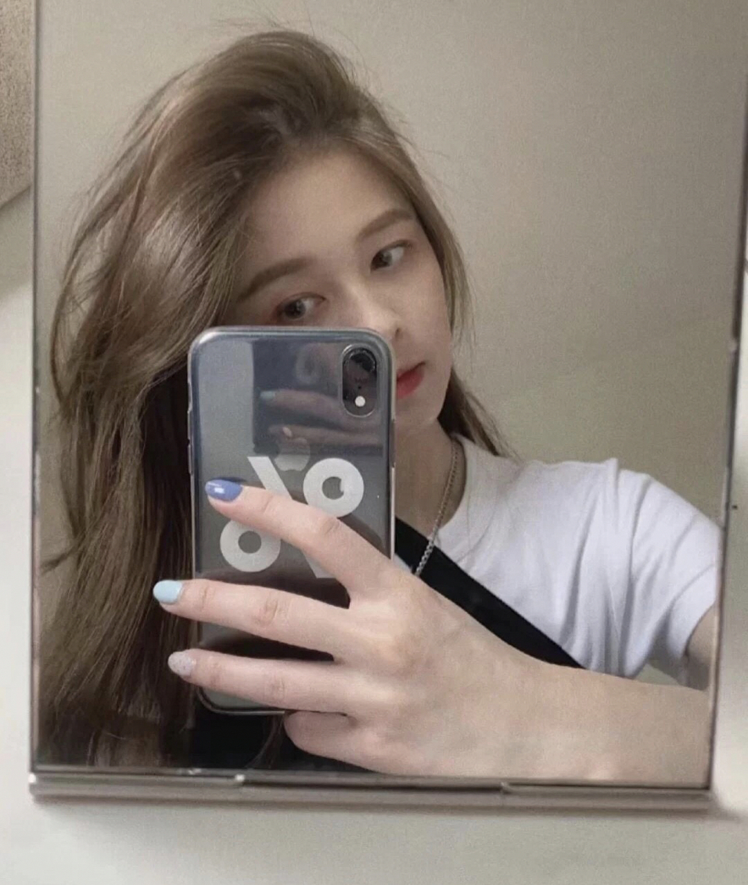 夏日自然又显白发色 浅亚麻棕  超级温柔的一款发色 潮州染发 潮州