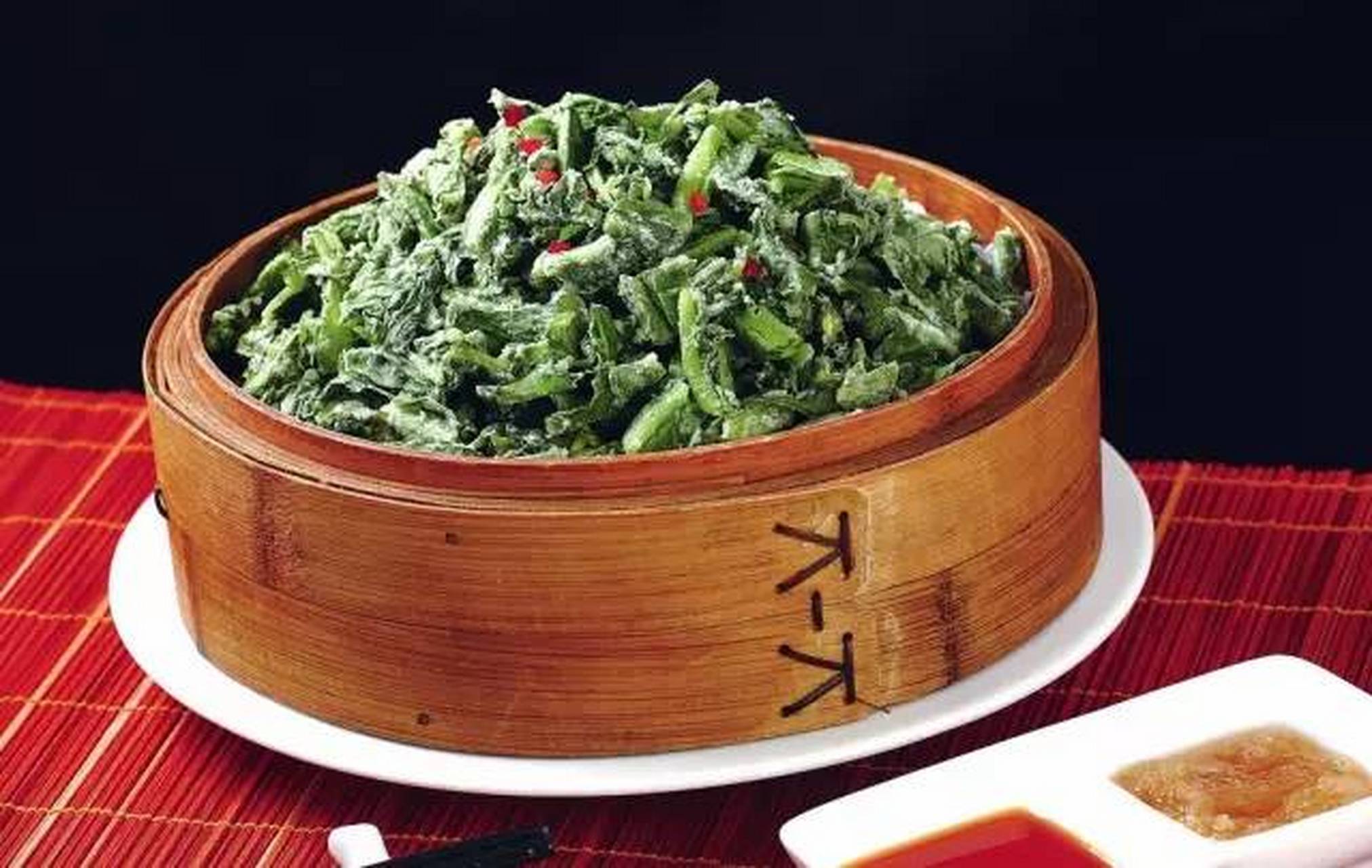 南阳特产—南阳蒸菜 南阳蒸菜种类繁多,操作方便,色香味形俱佳,鲜嫩