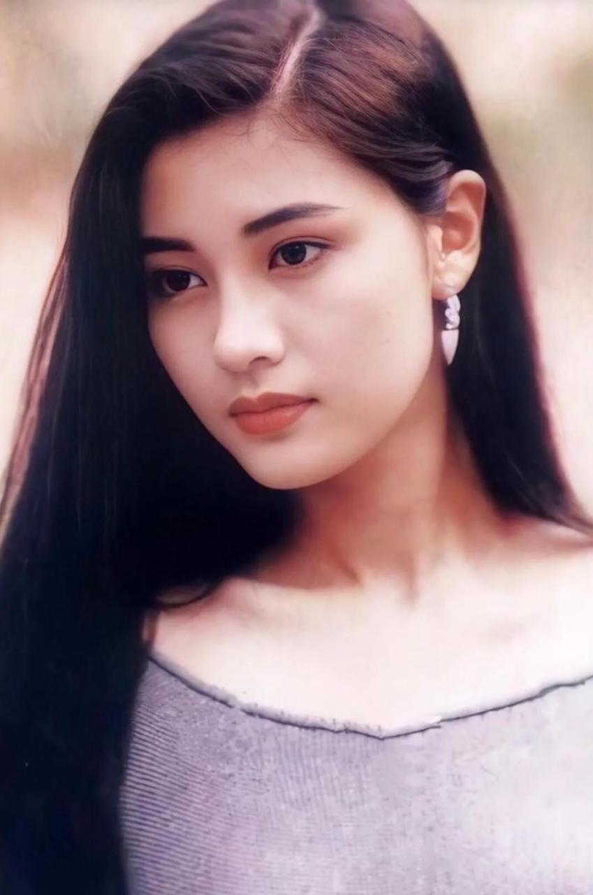 gif创作人# 80年代女港星,纯天然无整容自然美,谁才是你曾经的梦中