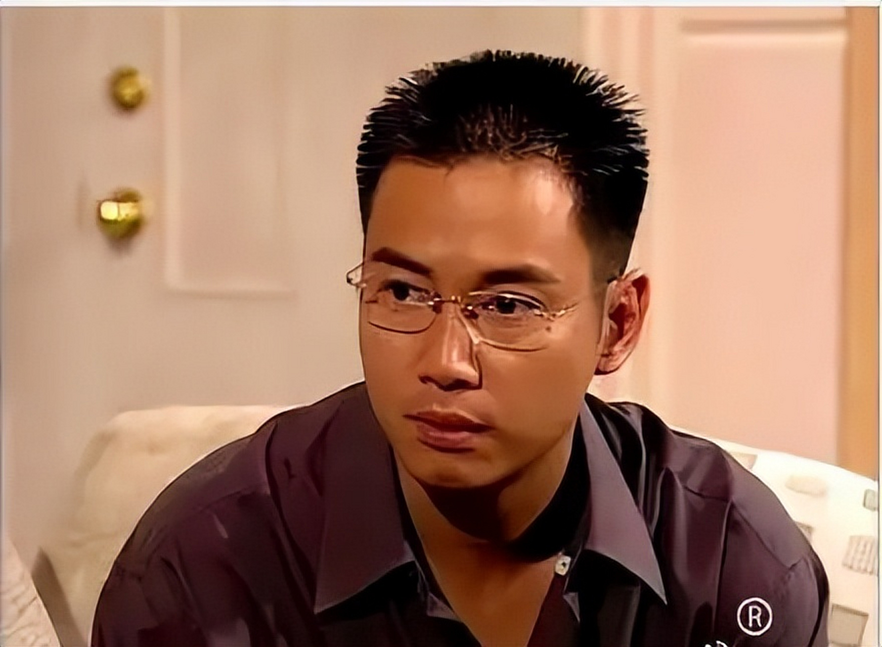 蔡子健是一个演技与颜值都堪称一流,丝毫不输tvb一线小生的男演员.