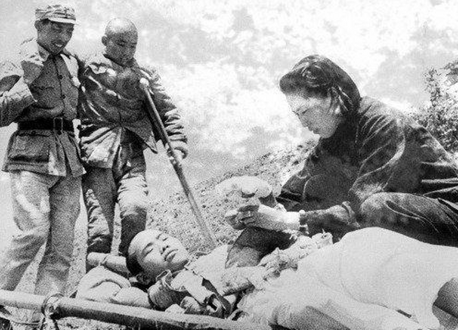 所有这些图中的女性,虽然参与战争,后人却并不知道她们是否死于战争.