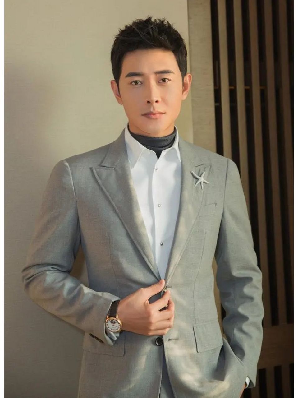 扎实演技,实力男神 罗晋,1981年11月30日出生于江西省宜春市铜鼓县