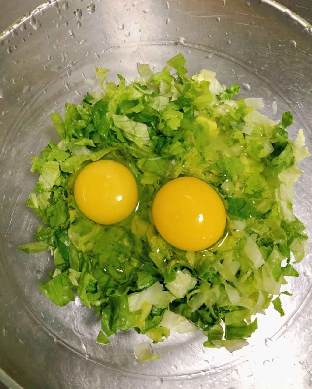 低脂美食[拳头 鸡蛋生菜饼,早 晚餐都,还可跟全麦土司搭配,维生素