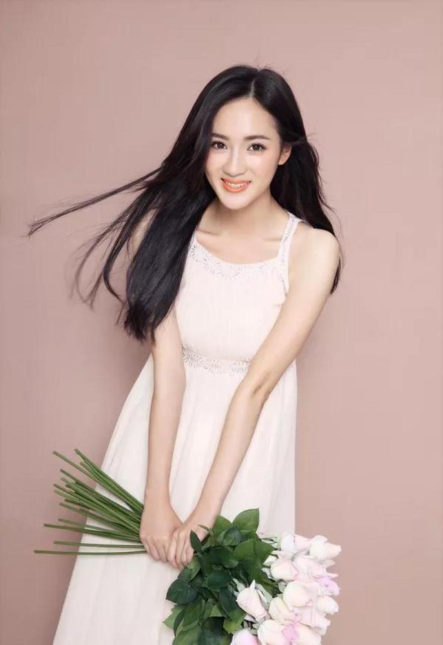 女神陶洋:时尚潮流美图鉴赏