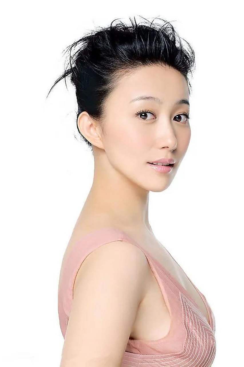 大美女丁柳元性感迷人,妩媚多姿,楚楚动人,女人味十足