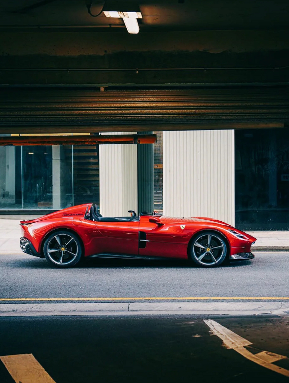 【每日一车,极致速度与激情】 法拉利monza sp2,售价2000w起,让你驾驭