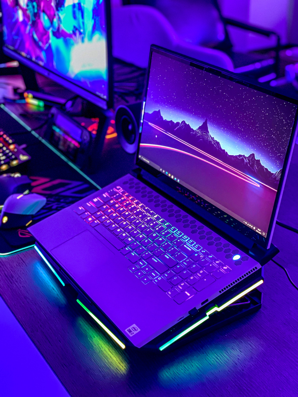 2021外星人m17r4 3080 笔记本电脑开箱报告 等了一个半月的美行外星人