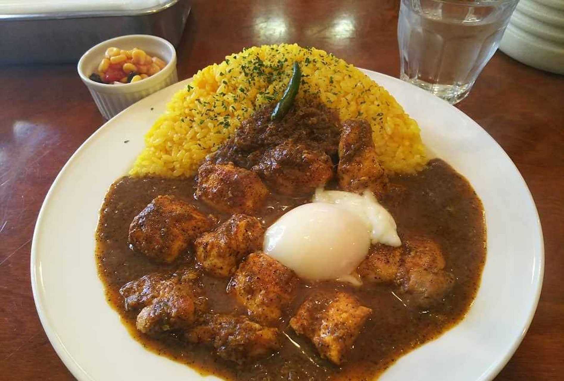 【カレーの店 マボロシ】地址:神奈川県相模原市中央区中央3-7-1.