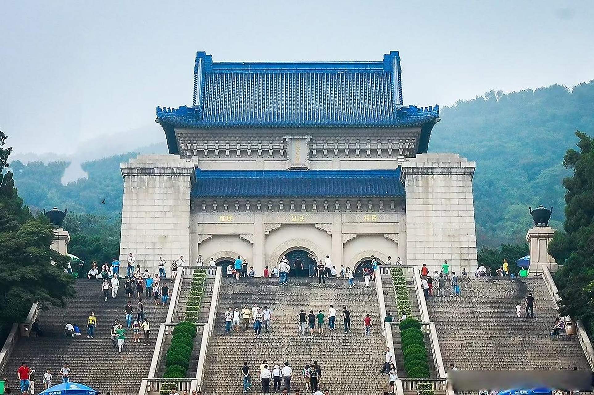 吕彦直,设计了中山陵