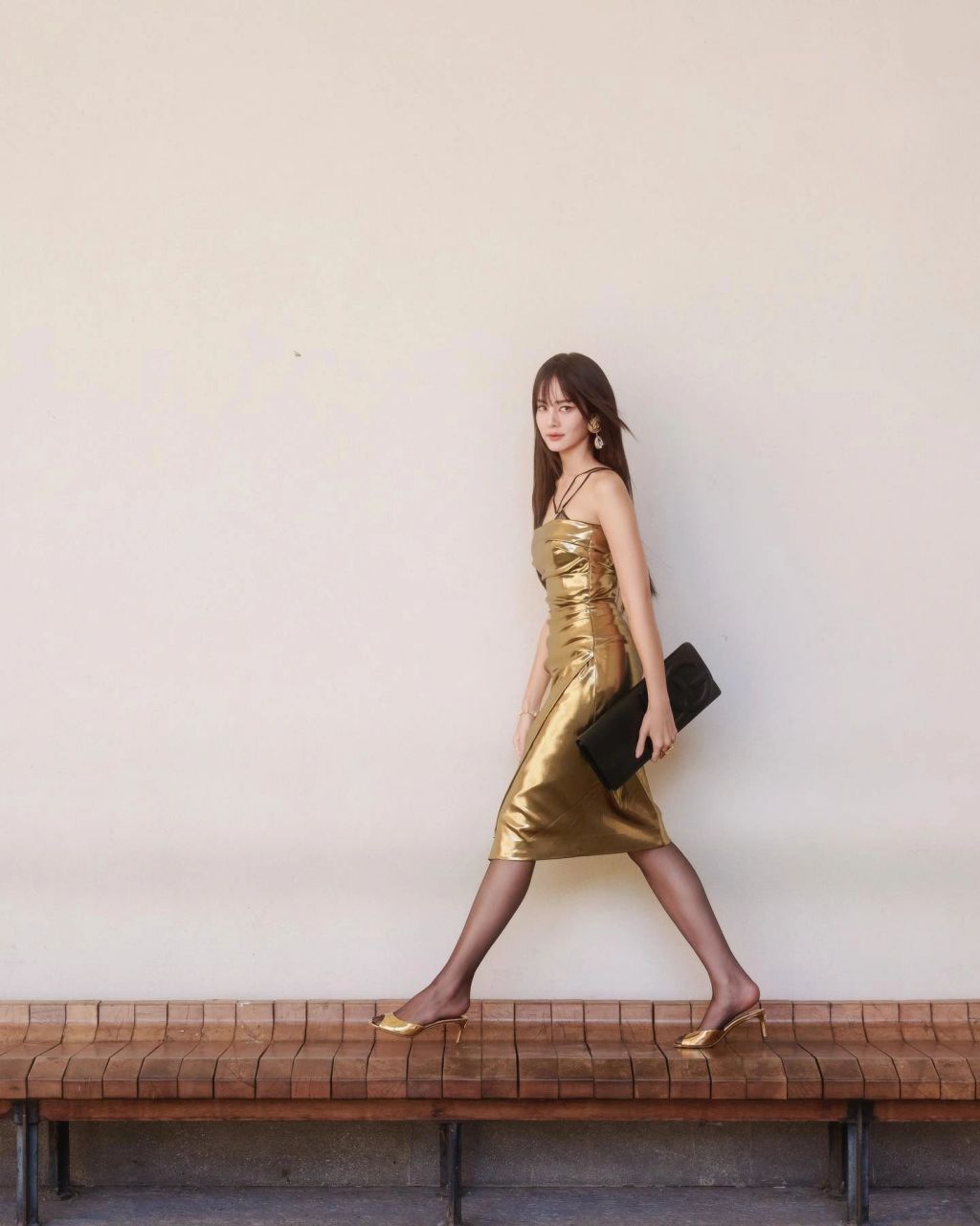 泰星bow街拍太飒了93 never trust money more than gold #泰星bow