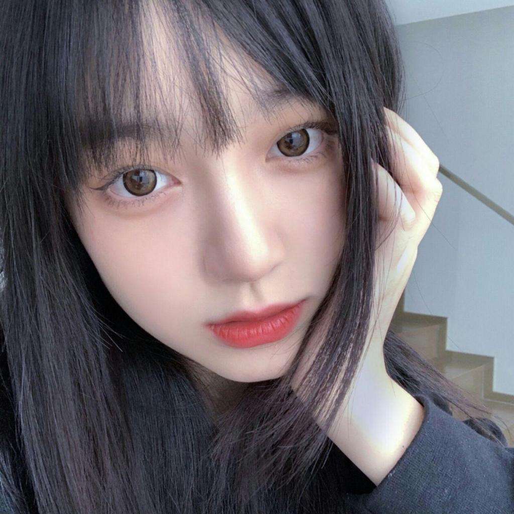 群体只会做两件事"锦上添花"和"落井下石"