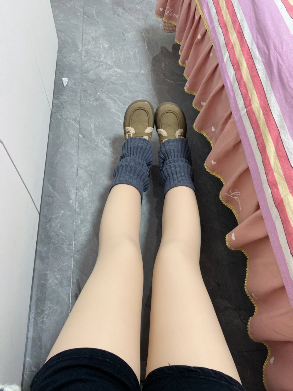 和腿合个照吧!  自然的轮廓,流畅的线条,这就是我想要的样子.