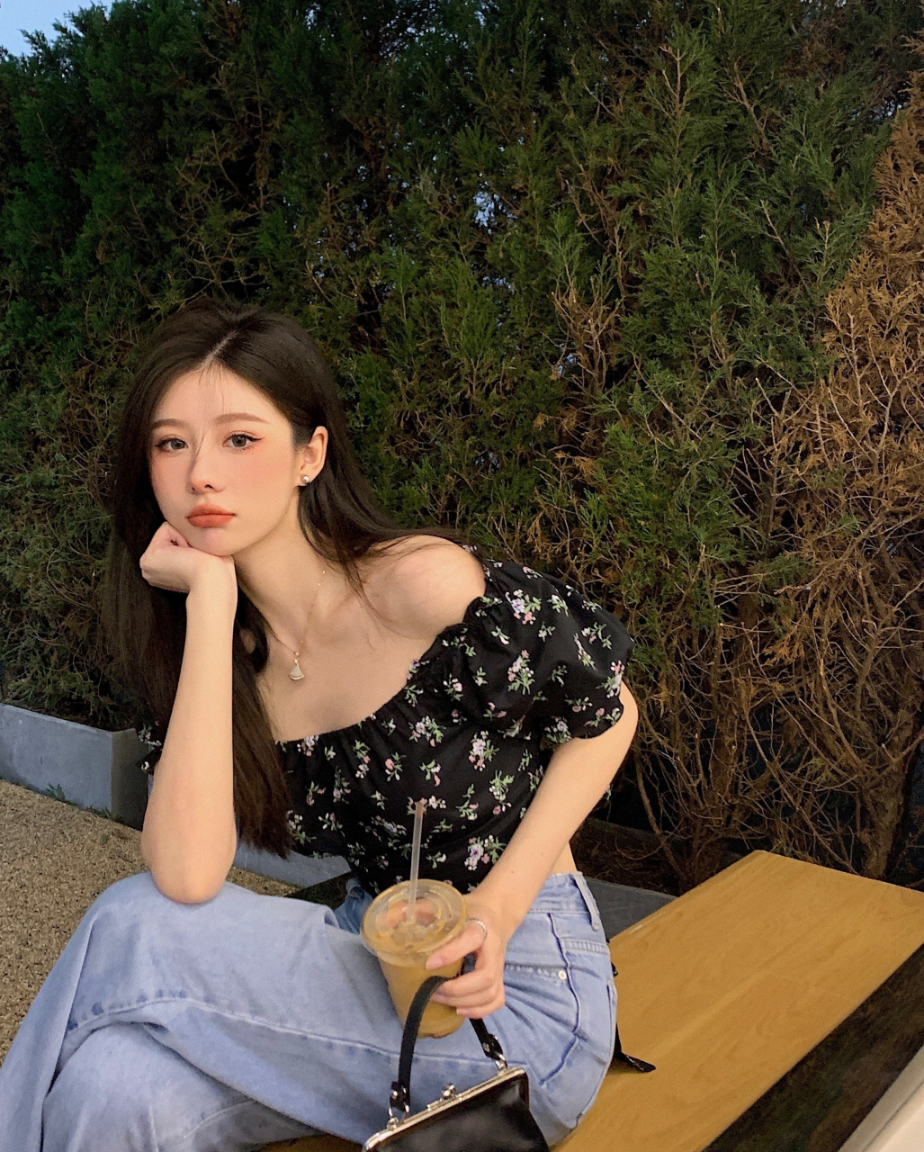 浙江大学城市学院 校花女神:一只优美的美蟹 天秤座