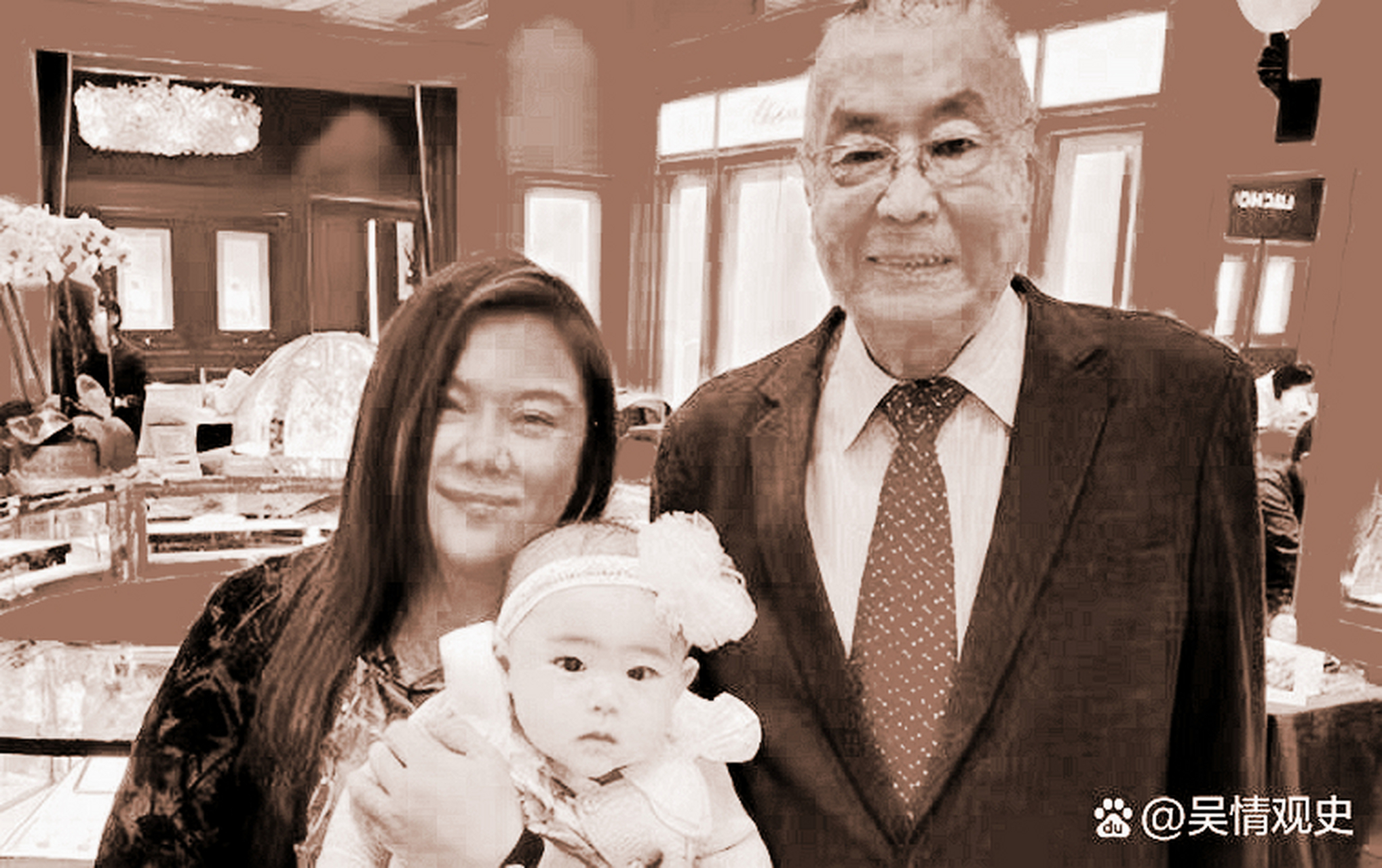 孙颖和刘诗昆的婚姻很特别.