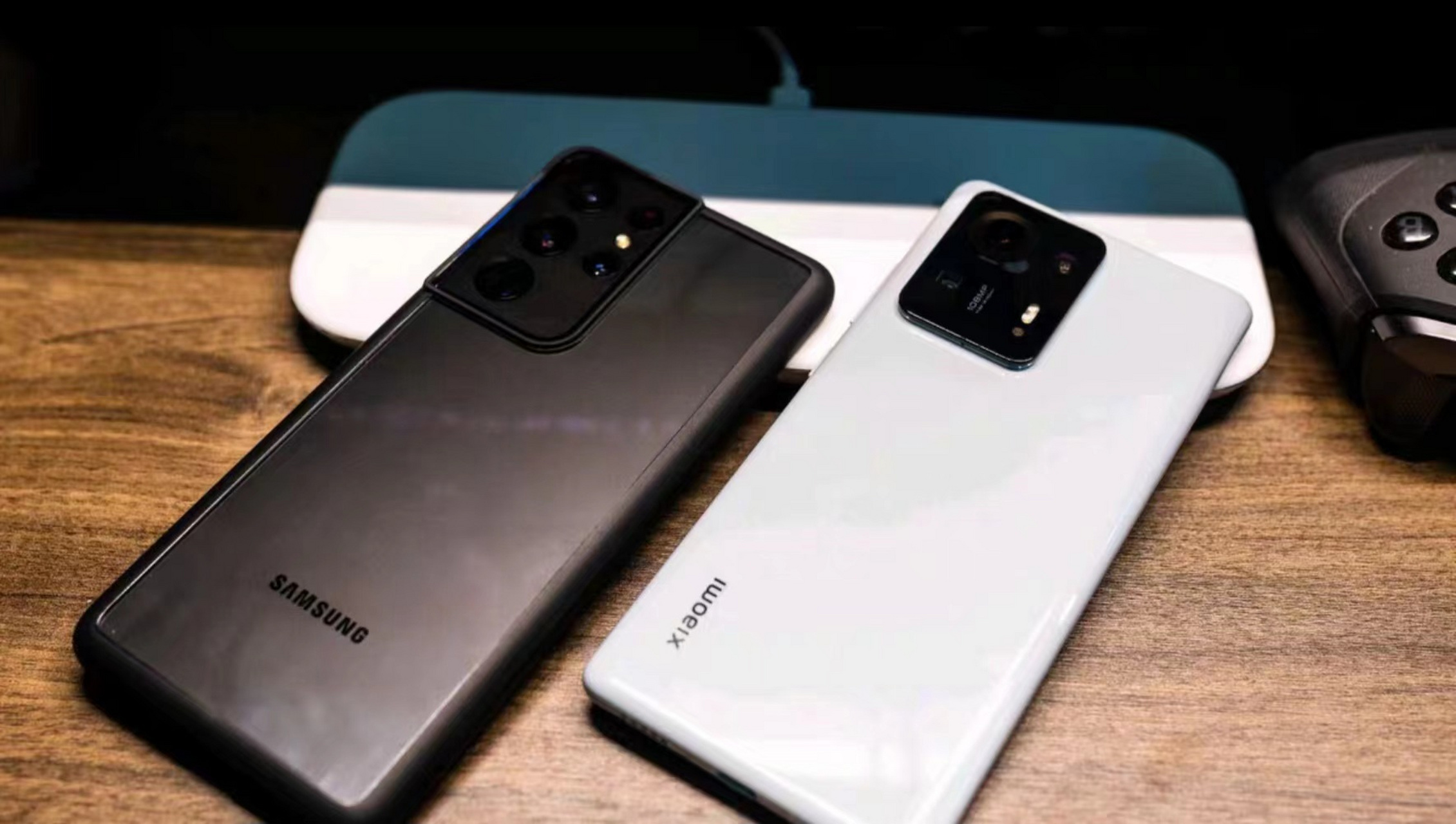 小米max4的性能还是非常强大的,以下是这款手机的性能介绍:  屏幕