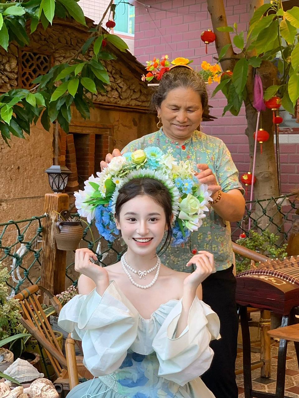 非遗/蟳埔村的奶奶给我戴花好漂亮喔01 "今生戴花 来世漂亮" 蟳埔女