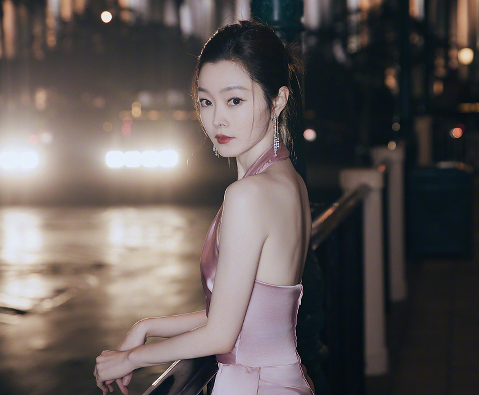 宋轶这套粉色礼服,好身材尽显无遗,很nice!