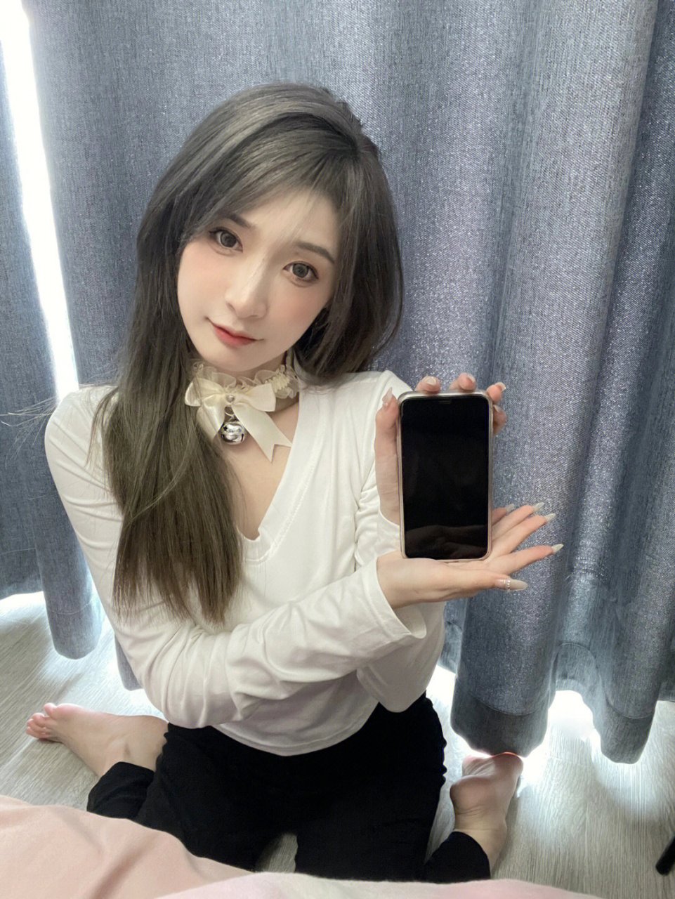 不会吧 还没人给你拍举牌照?