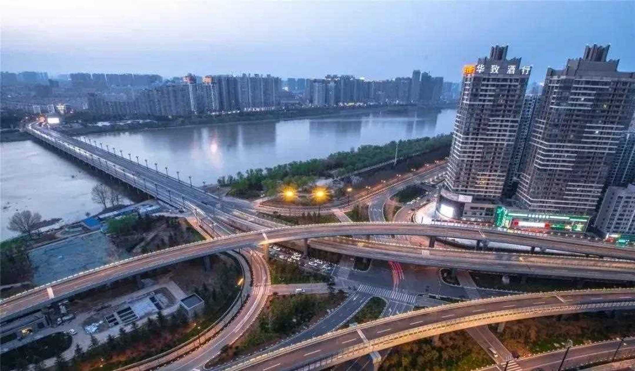 洛阳城建图片