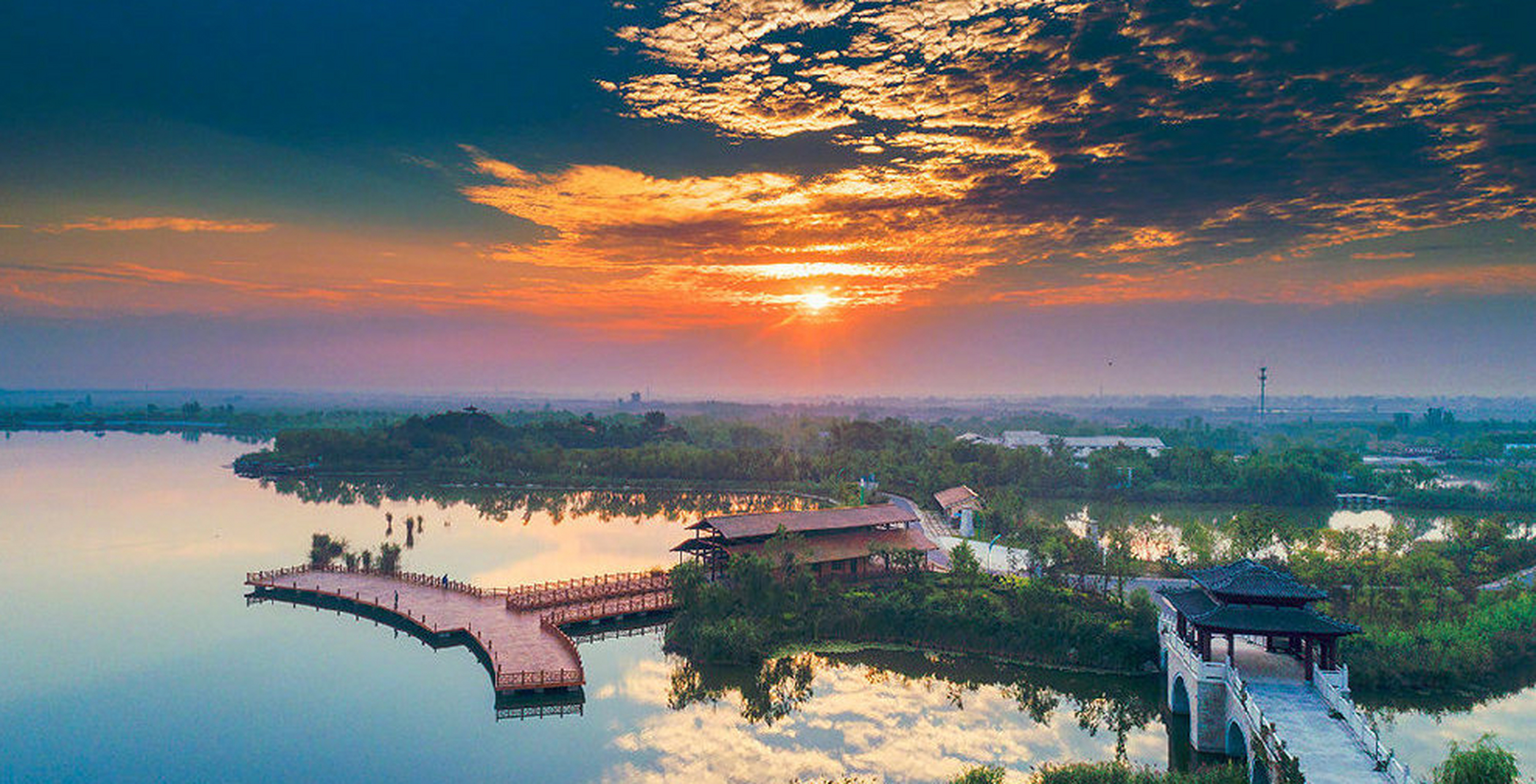 淄博文化,博大精深!美景美食不止淄博,好客山东应有尽有",欢迎来鲁游