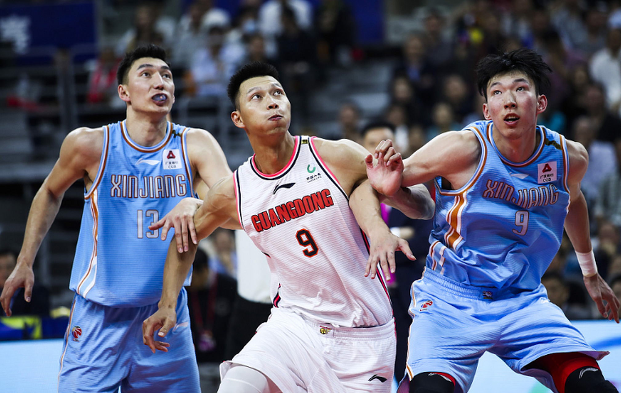 亚运会篮球赛事小组赛抽签揭晓,中国男篮遇上了"苦主",真是不是冤家不