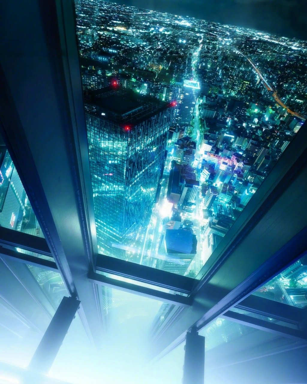 摄影师はるはら在名古屋摩天大楼拍摄的照片,就像是置身于攻壳机动队