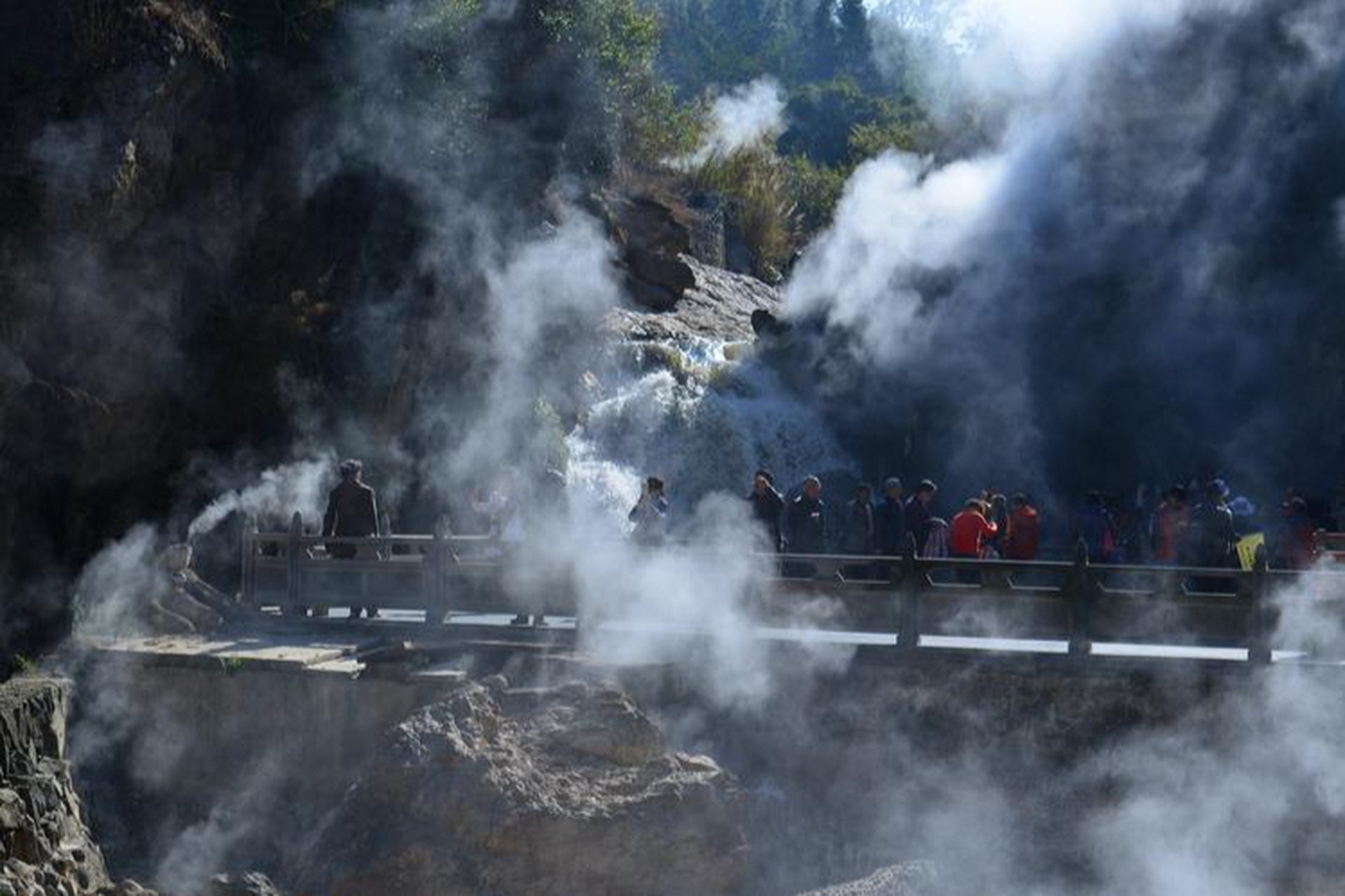 99云南腾冲火山地热公园攻略99  是我国四大火山群之一,这里可是