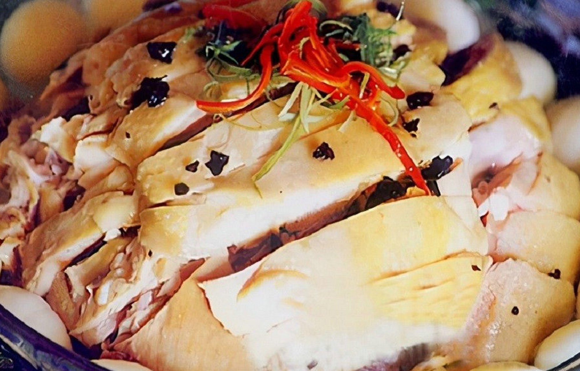 弋阳鸡,这道菜在弋阳一带流传甚广.