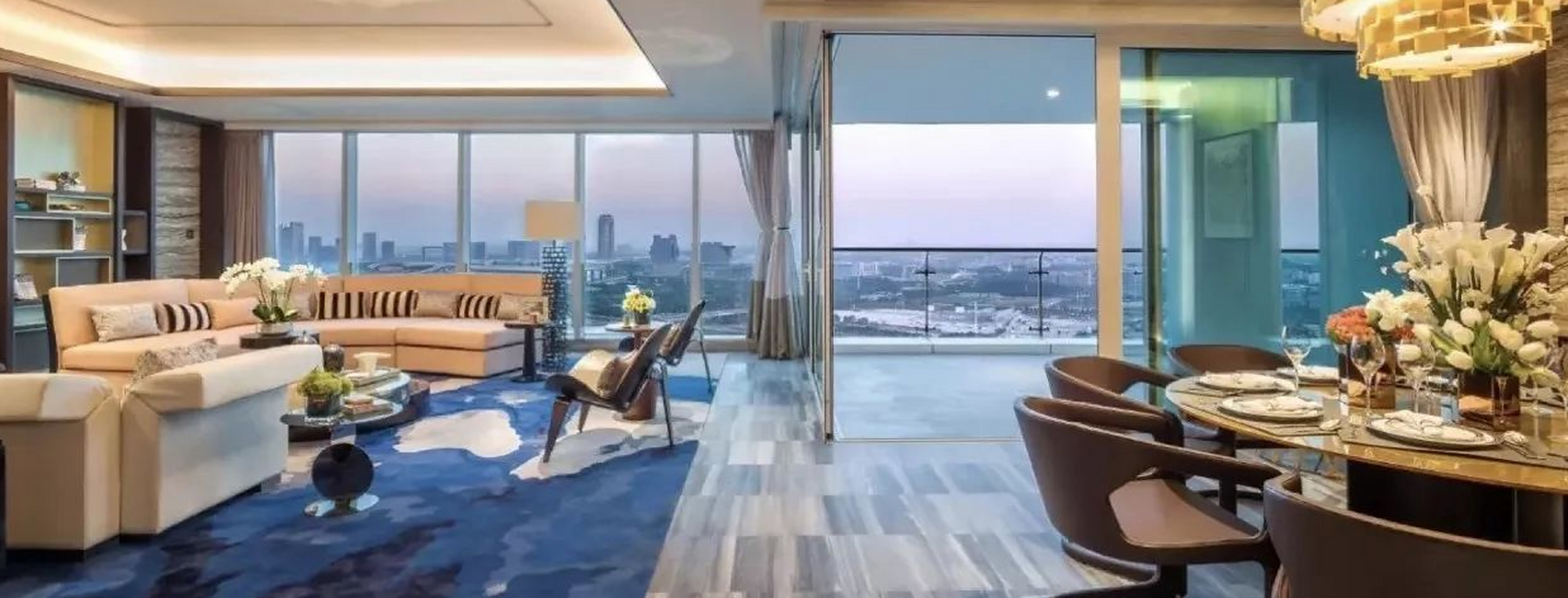 国内最牛的豪宅 汤臣一品 每平方米110,000元(14,865美元)至130,000元