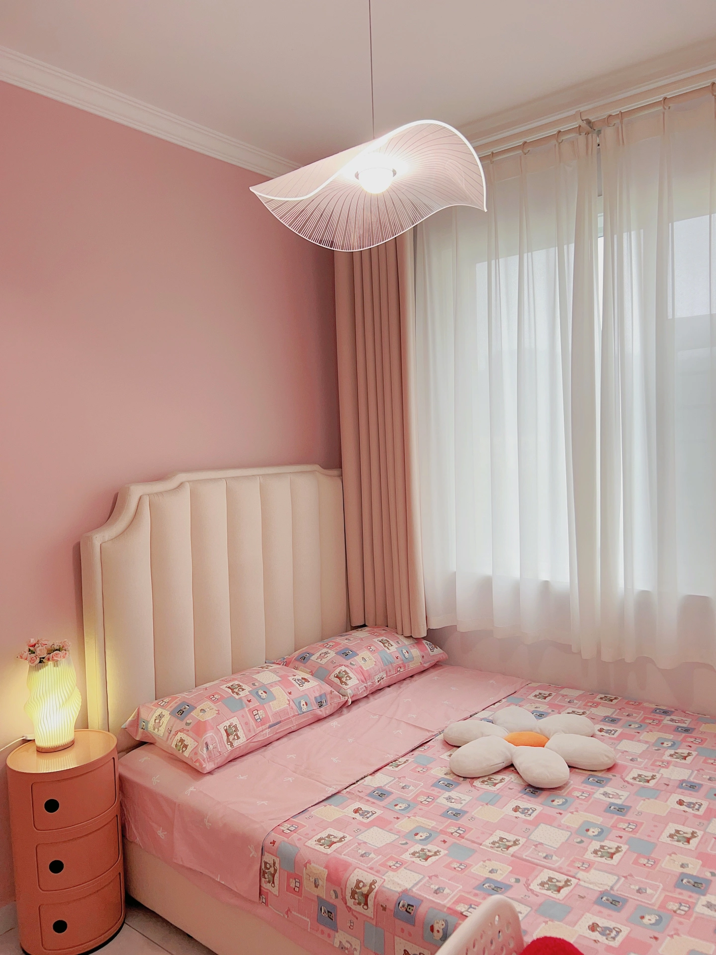 "这个世界上永远不会背叛自己的 就是有一套属于自