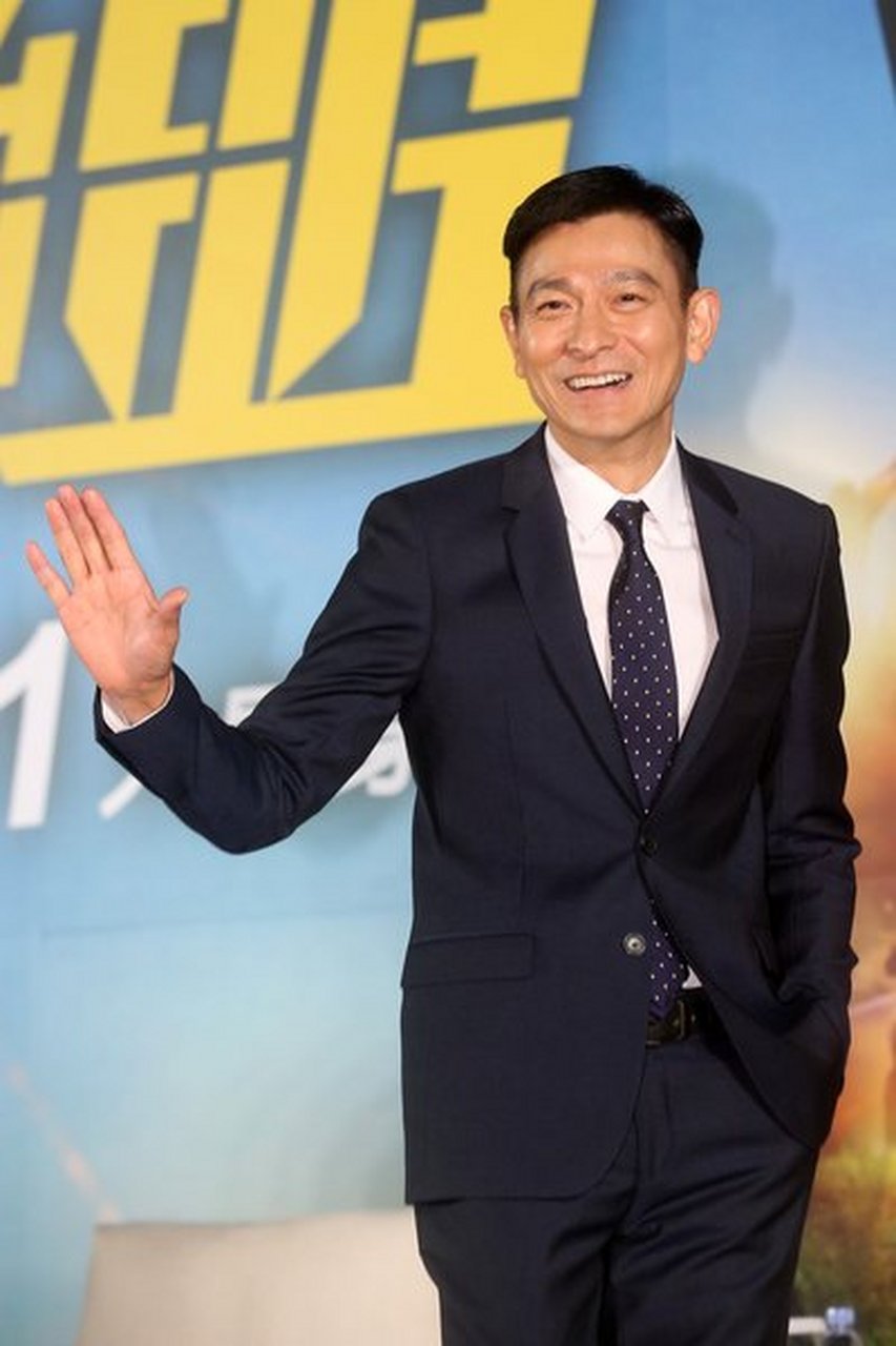 刘德华,一位享有全球盛誉的艺人,他的名字早已成为了一个时代的标志.